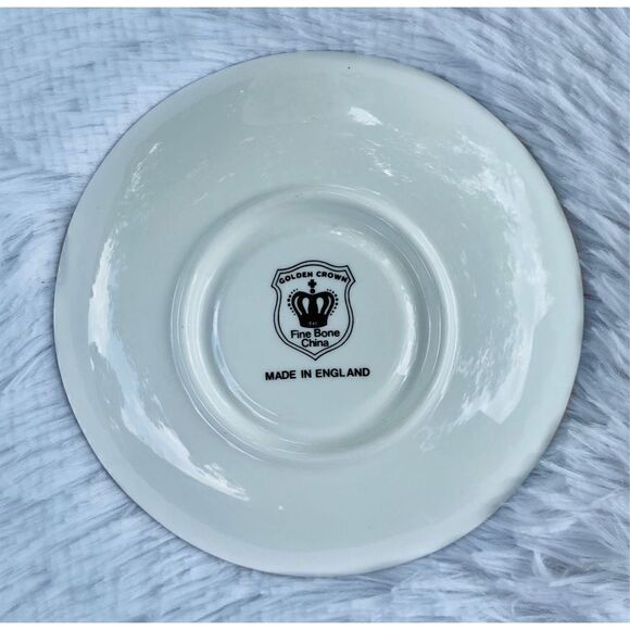 Vintage Golden Crown Fine Bone China Rose Teacup And Saucer Set - Picture 5 of 12